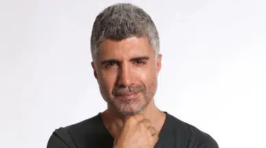 Özcan Deniz yapay zekayla hazırlanan 'Tesserakt' dizisinde: Sesi ve görüntüsü klonlanacak