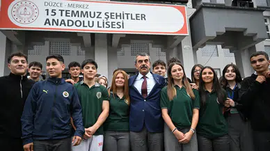 Milli Eğitim Bakanı Yusuf Tekin, Düzce'de okulları ziyaret etti!