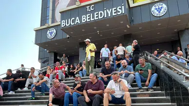 CHP'li Buca Belediyesi'nde maaşlarını alamayan işçilerin iş bırakma eylemi sürüyor!