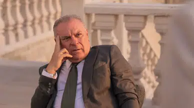 Burak Sergen'in tatil fotoğrafı şaşırttı: 'Gençleşmişsin' yorumları yağdı!