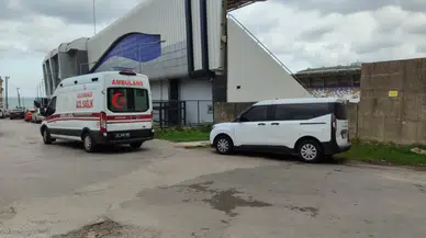 Sinop'ta bir öğrenci, durakta hap içerek intihar girişiminde bulundu