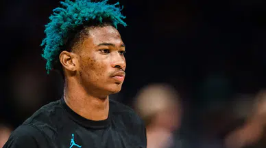 Anadolu Efes, Kai Jones ile sözleşme imzaladı