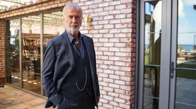 Eşref Rüya Hıdır kimdir?