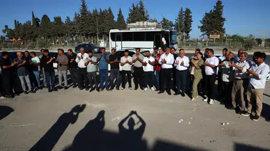 Adana’da tarım işçileri ve aracılardan yevmiye eylemi: Bin 600 TL istiyoruz