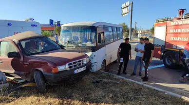 Çanakkale'de işçi servisi ile kamyonet çarpıştı: 5 yaralı!