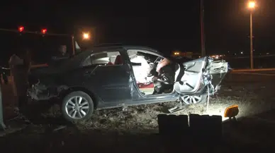 Kars'ta otomobil ile kamyon çarpıştı: 1 ölü