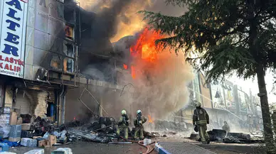 Bağcılar İSTOÇ'ta yangın!