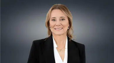 CHP'li Konak Belediyesi'nde işçiler maaş beklerken Başkan Mutlu'nun lüks arabası tepki çekti!