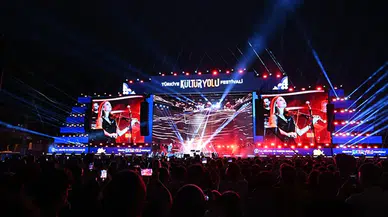 İzmir saldırısı nedeniyle Kayseri'deki konser etkinlikleri iptal edildi!