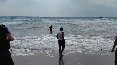 Hatay'da kahreden ölüm: Denize giren kardeşlerden biri boğuldu!