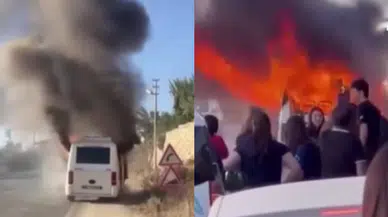 Mersin'de yolcu taşıyan minibüs alev aldı!