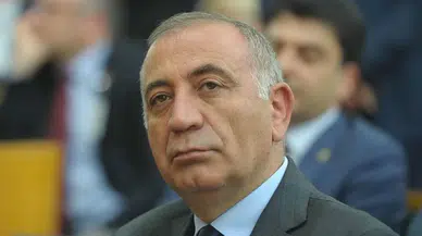 CHP’de gergin bekleyiş! Gürsel Tekin bugün il binasına gidiyor