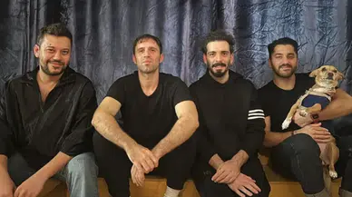 'Adamlar' grubu dağıldı mı?