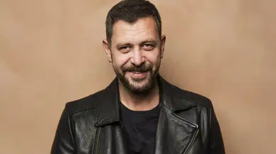 Nejat İşler'e kafa atan muhabir işten atıldı!