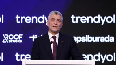 Bakan Bolat, Yapay Zeka Çağında E-ticaretin Geleceği Zirvesi'nde konuştu!