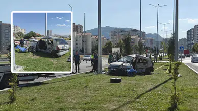 Kayseri’de 2 otomobil çarpıştı: 2 ölü, 2 yaralı!