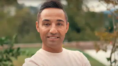 Zuhal Topal'la Yemekteyiz Burhan kimdir?