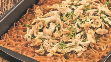 Tavuklu Balkan Mantısı nasıl yapılır? Gelinim Mutfakta Tavuklu Balkan Mantısı tarifi