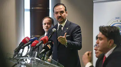 Kürşad Zorlu: Sekiz devlet tek millet