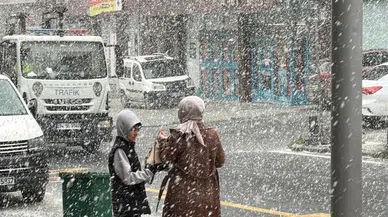 Meteoroloji'den 27 il için sarı kodlu uyarı! İstanbul'da kar yağışı ne kadar sürecek, yarın okullar tatil mi?