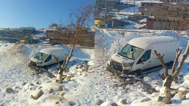 Batman'da minibüs şarampole yuvarlandı: Kazada 3 kişi yaraladı