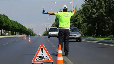 Mersin'de egzoz denetimleri: 48 araç trafikten men edildi, 558 bin 192 lira ceza kesildi
