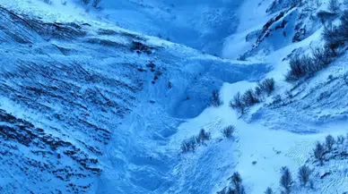 Artvin'de çığ alarmı: Bölgede yeni çığlar oluşuyor!