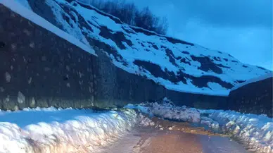 Sinop'ta kapanan grup yolu ulaşıma açıldı