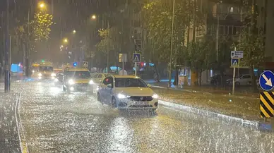 Meteoroloji uyardı: Antalya'da gök gürültülü sağanak yağışlar etkili olacak!