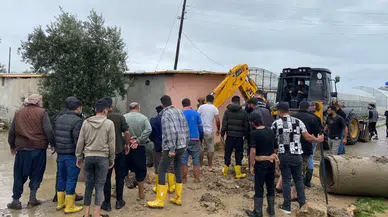 Antalya'da kanala düşen 3 yaşındaki çocuk yaşamını yitirdi