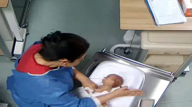 Adalet Bakanı Tunç, 5 günlük bebeğe yönelik şiddeti kınadı