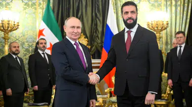 Moskova'da kritik görüşme: Putin ve Şara bir araya geldi