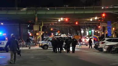 Maduro ve eşi New York’ta  federal gözetim merkezine sevk edildi