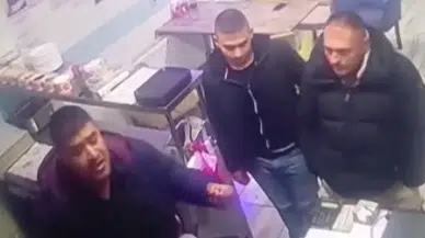 Afyonkarahisar'da bir iş yeri sahibi 3 kişi tarafından darp edildi