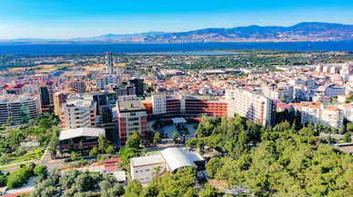 İzmir Ekonomi Üniversitesi bu skandalla çalkalanıyor: 1 kişi tutuklandı