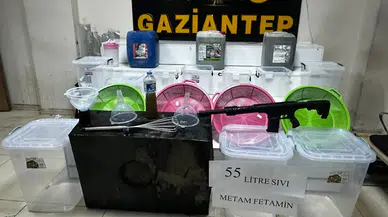 Gaziantep'te 55 litre sıvı metamfetamin ele geçirildi, 3 tutuklama