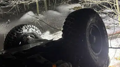 İnegöl'de kar yağışı nedeniyle cip uçurumdan yuvarlandı: 5 kişi yaralandı