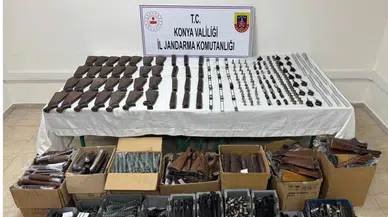 Konya'da jandarma ekiplerinden operasyon: Çok sayıda tabanca ve tüfek parçaları ele geçirildi!