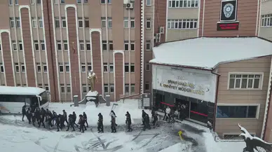 Sivas merkezli siber dolandırıcılık operasyonu: 11 şüpheli tutuklandı