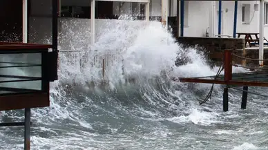 Ege Denizi'nde fırtına alarmı!