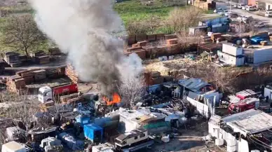 Bursa'da geri dönüşüm tesisinde yangın çıktı