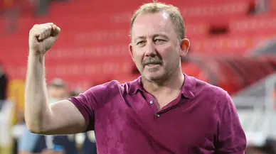 Sergen Yalçın'dan Beşiktaş camiasına transfer müjdesi: 2-3 oyuncu var!