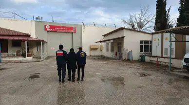 Bilecik'te JASAT ekipleri sahte jandarmayı yakaladı!