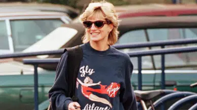 Prenses Diana'nın ikonik kıyafetlerinden biri tekrar satışa sunuldu!