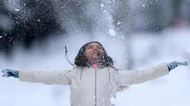 Mardin'de eğitime kar engeli: Cuma günü okullar tatil