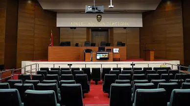 Türk bayrağına hakaret eden şahıs Sulh Ceza Hakimliğine sevk edildi