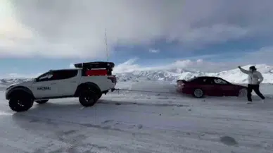 Mahsur kalan sürücülere Off-road ekiplerinden kurtarma operasyonu