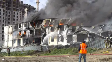 Esenyurt’ta inşaat alanında yangın