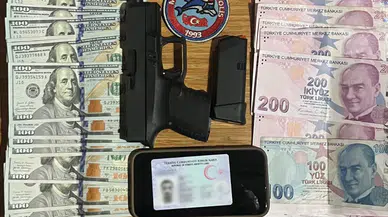 Beyoğlu’nda film gibi kovalamaca: 26 yıl cezası bulunan firari yakalandı!