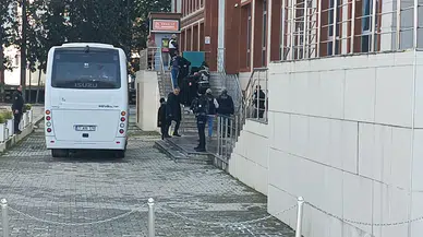 Yalova'da DEAŞ operasyonunda gözaltına alınan 25 şüpheli adliyede!